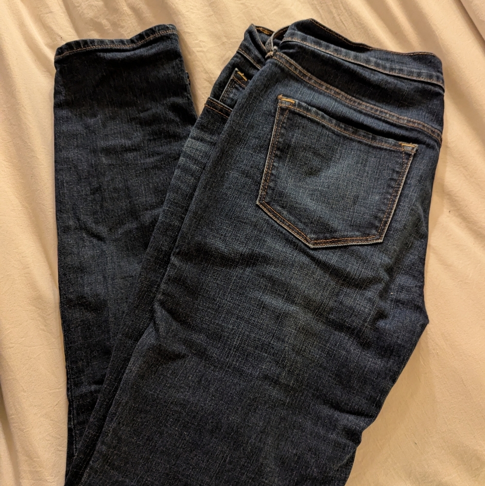 Dark Wash Old Navy Mid-Rise Denim Jeans - 8 Regular
